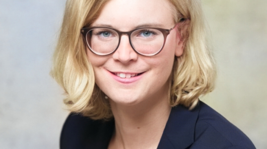 Portrait_AnneBraczynski-scaled